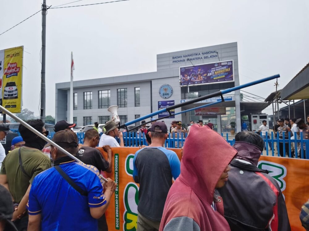 demo lubuk lnggau