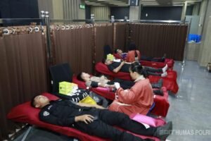 HUT ke-75 Humas Polri, Divisi Humas Polri Gelar Donor Darah Serentak Bersama Media